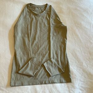 Figs Salta pale green Medium